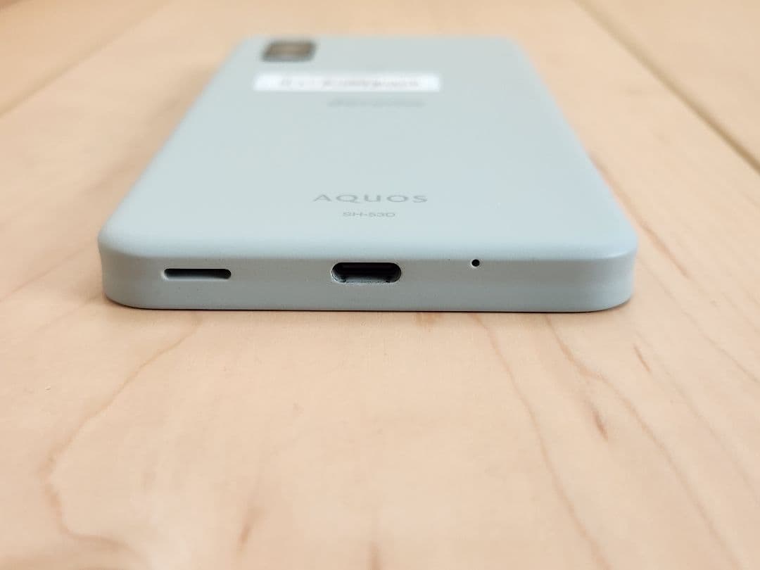 美品 AQUOS wish3 グリーン SH-53D docomo SIMフリー