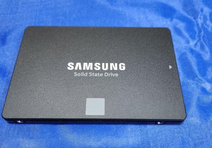 内蔵型SSD Samsung 860 EVO 1TB SSD TLC