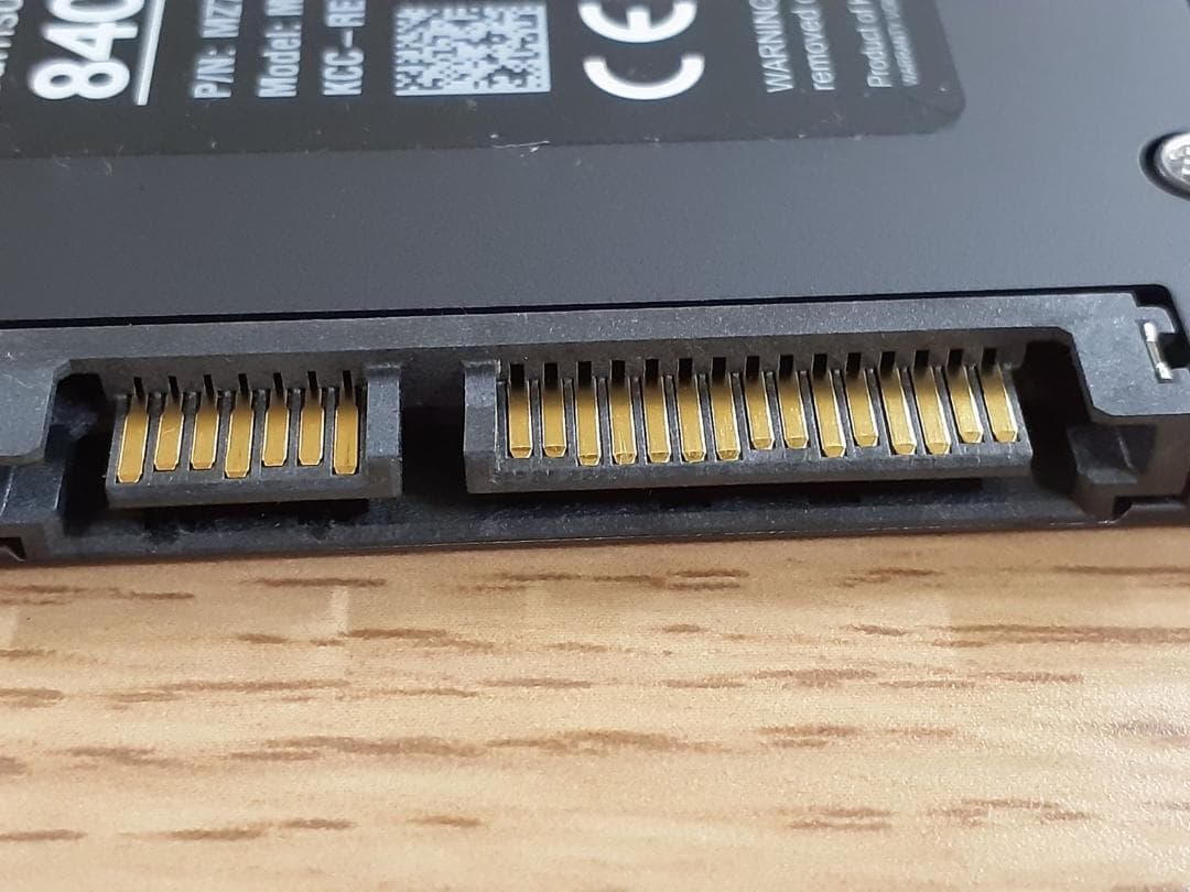 2.5インチ SSD 3枚セット 計596GB 動作確認済