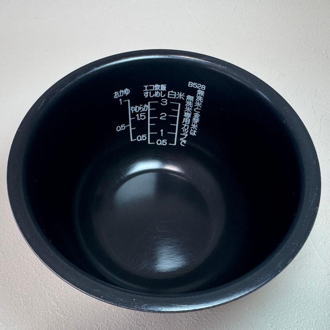 ✨極美品✨象印 ZOJIRUSHI 圧力IH炊飯ジャー NP-RL05 ホワイト