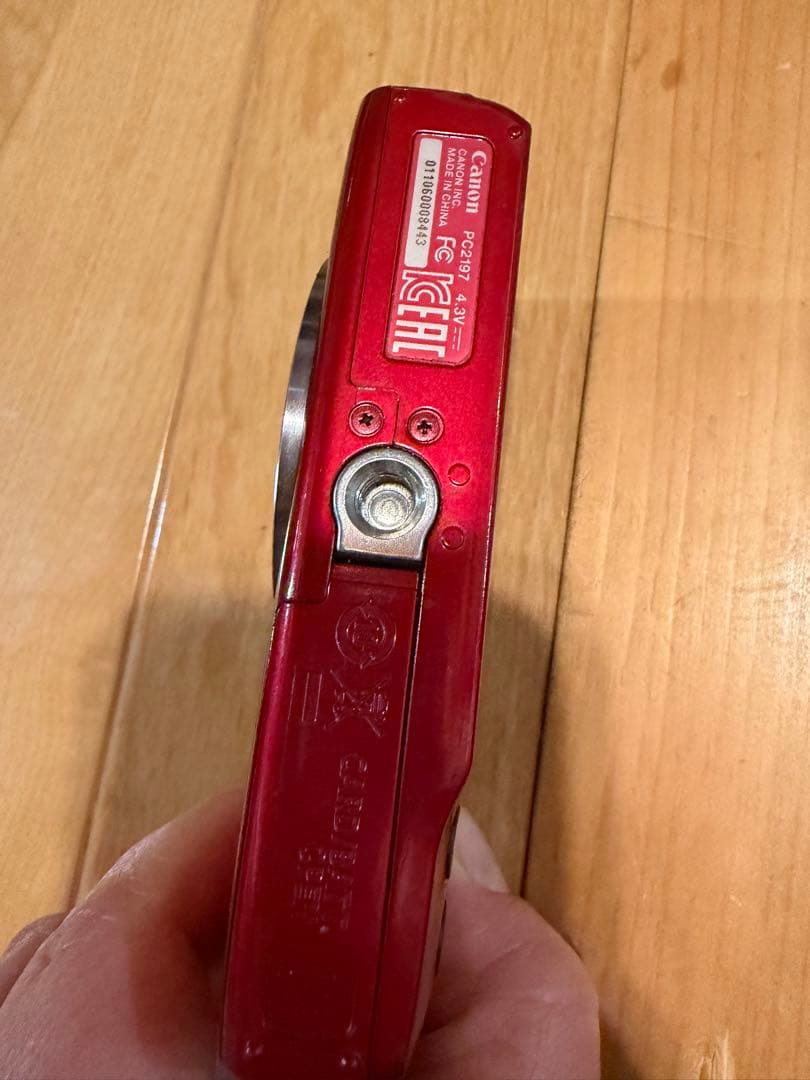 【送料込】Canon IXY 150 PC2197 デジタルカメラ　ジャンク