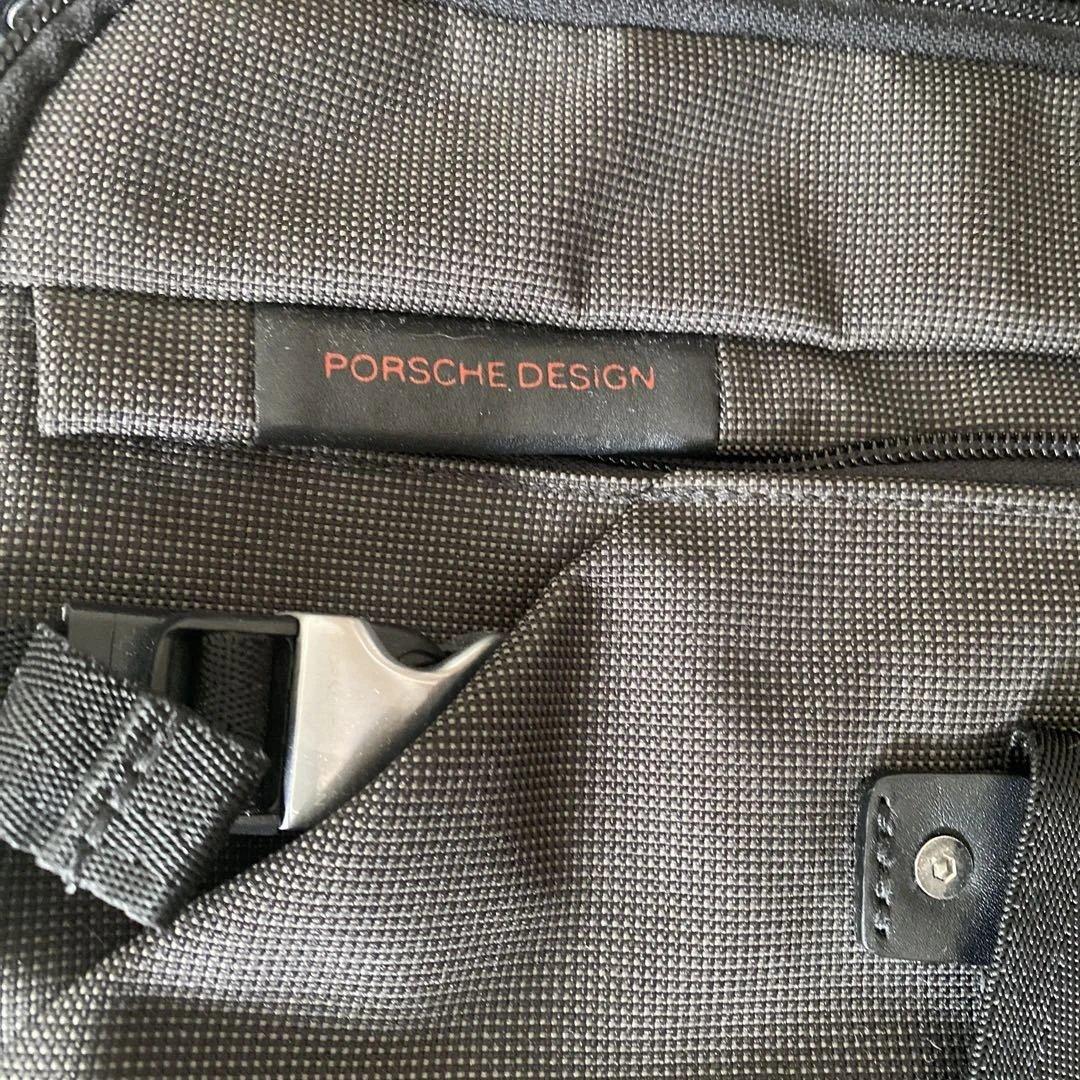 Porsche Design CARGON ブラックボストンバッグ
