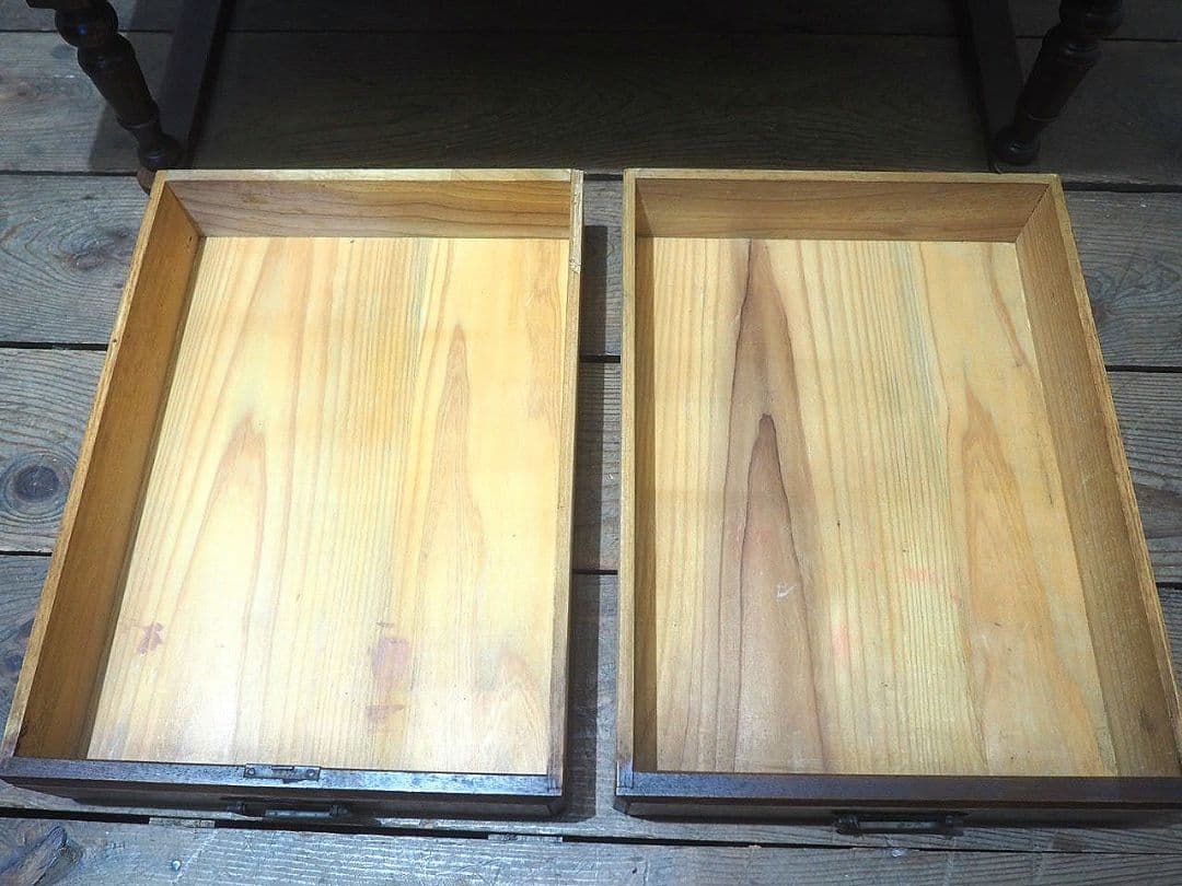 1464 アンティーク　欅の一枚板　ろくろ脚の文机　　レトロ　骨董　テーブル　台