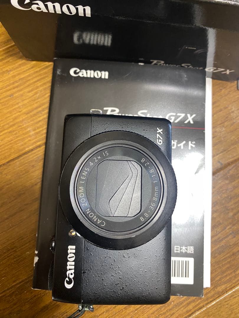 Canon PowerShot G7 X 本体と付属品