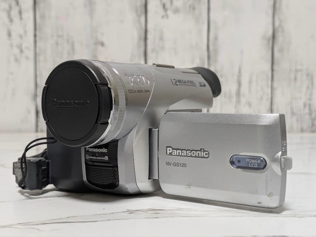 Panasonic　NV-GS120　MiniDV対応　ビデオカメラ