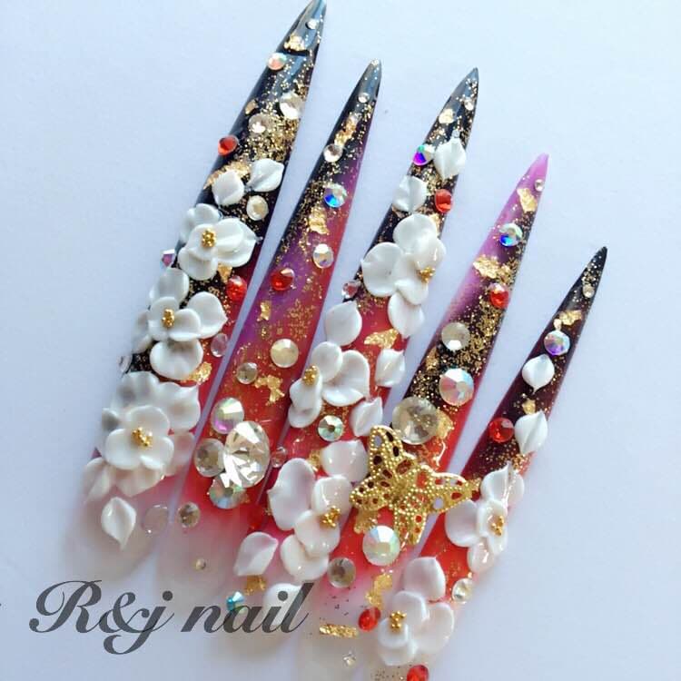 和風♡スーパーロング♡赤紫黒グラデ♡3Dお花♡ストーン盛りネイル