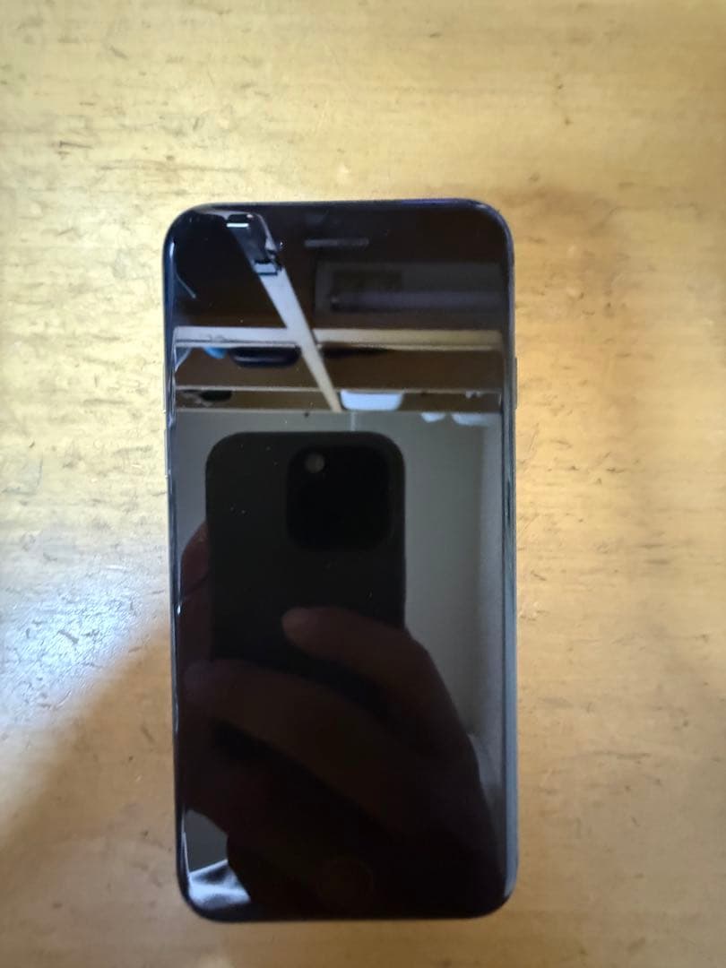 iPhone8 　バッテリー100％　SIMロック解除済64ＧBスペースグレー