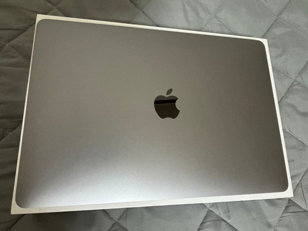 美品* MacBook Pro 2018 13.3inch