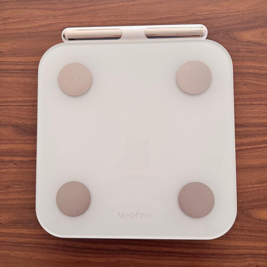56項目 まるで体診断 Medifeel 体組成計 体重計 全身スキャン スマホ
