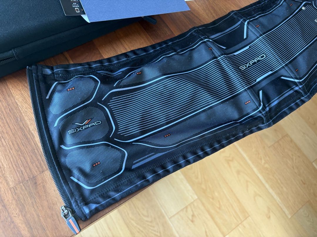 【SIXPAD】 シックスパッド パワースーツコアベルト サイズ M