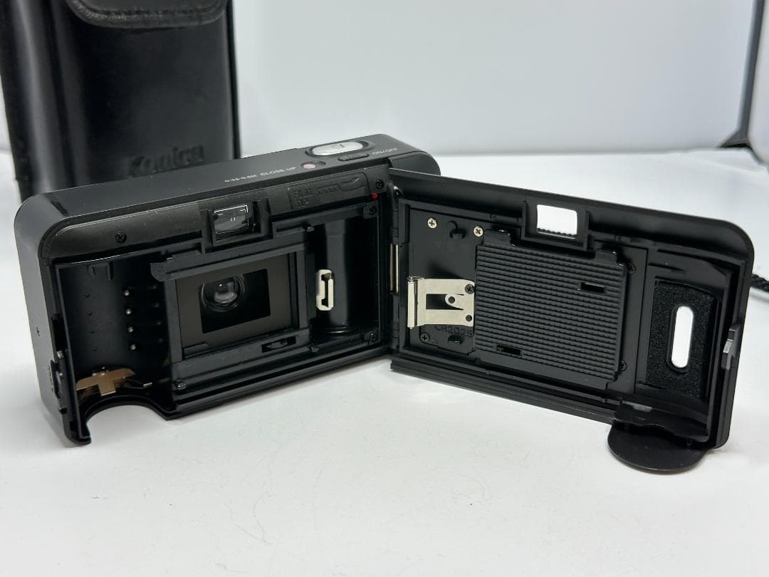 コニカ KONICA BIG MINI A4 (ケース付き）