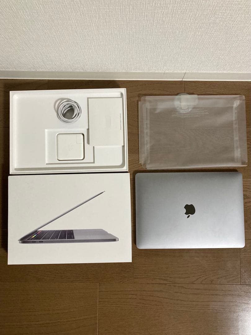 MacBook Pro 2019 メモリ16GB/SSD512GB 13inch