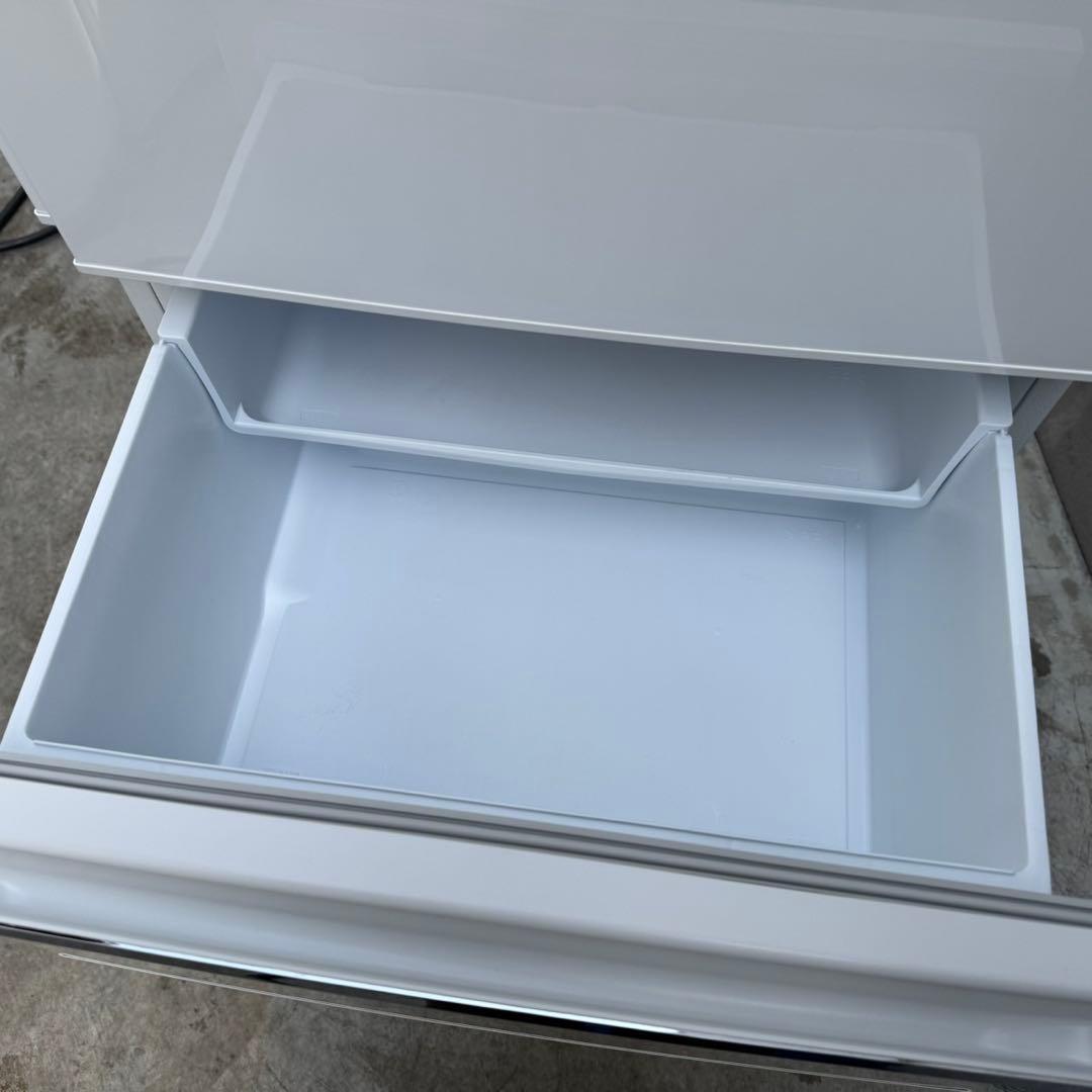 504⭐️送料取付無料★三菱冷蔵庫3ドア右開き　大型　自動製氷　300L〜400L