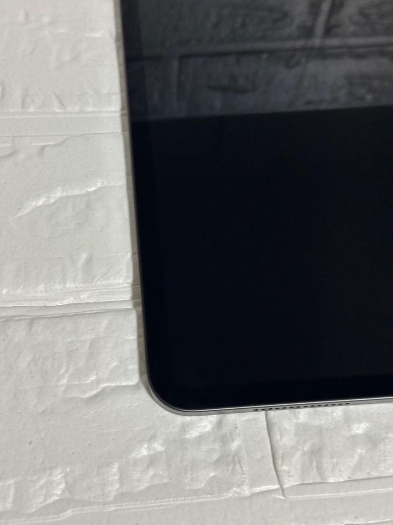 【未使用品】iPad Pro11インチ(M4) Wi-Fi 256GB 100%