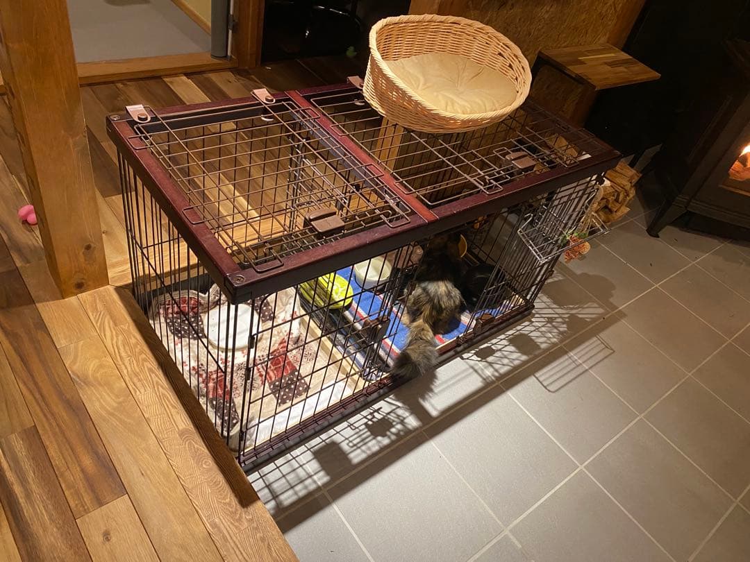 ペティオ ドッグルームサークル ゲージ S ブラウン 屋根付‼️