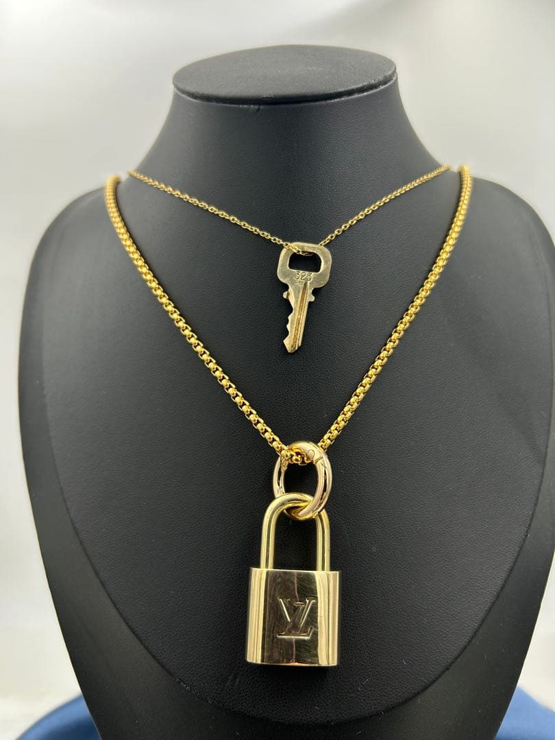LOUIS VUITTON ルイ・ヴィトンカデナ　パドロック　ゴールド　323