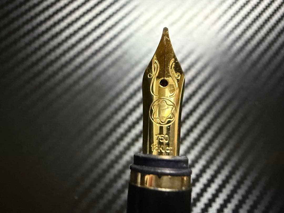 極美品 モンブラン ノブレス オブリージュ ゴールド M 中字 万年筆