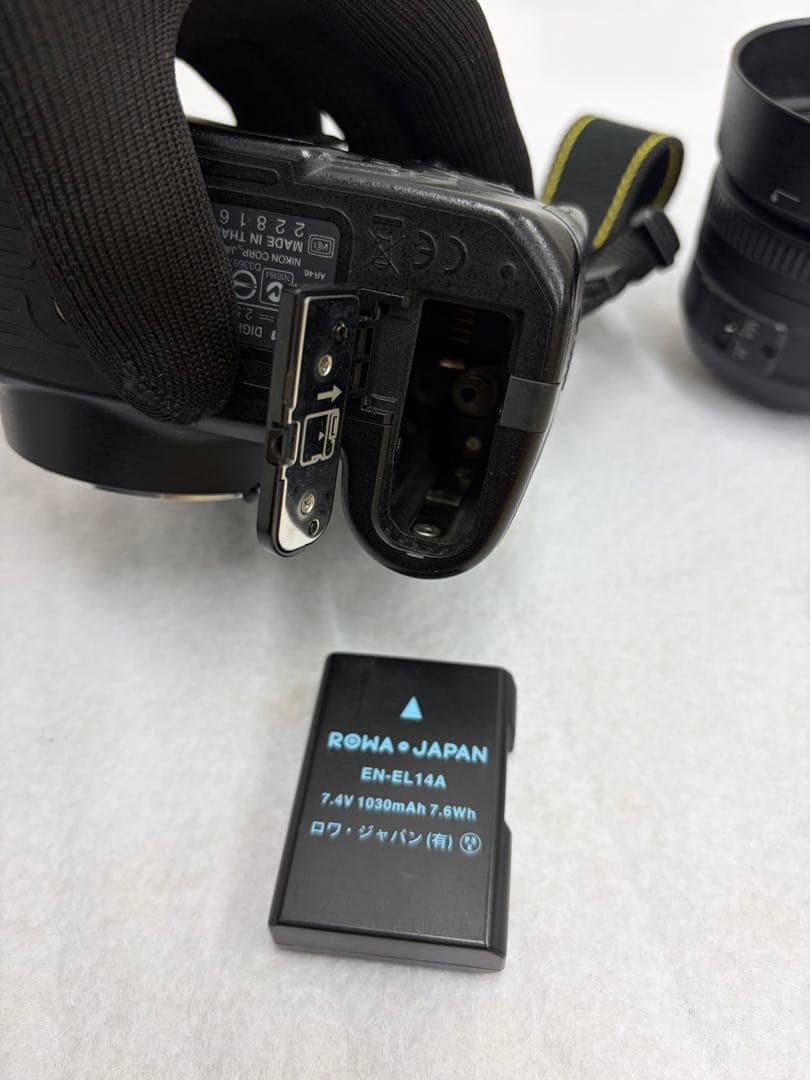 ニコン デジタル一眼レフカメラ D3100 35mmレンズ バッテリー付き