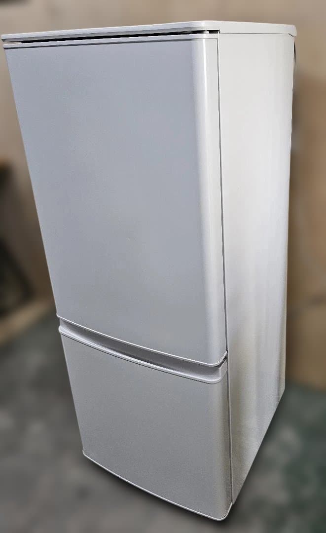 【京都・大阪】ハイグレード146L・2ドア冷蔵庫 MR-P15H 146L