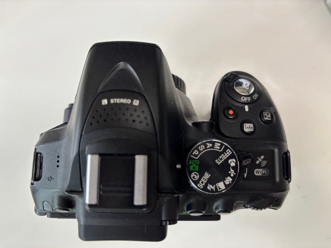 美品　Nikon d5300 18-55 BLACK 32GB SD