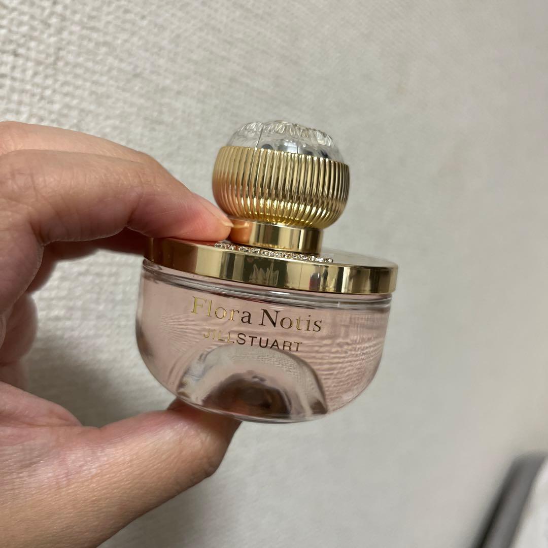 フローラノーティスジルスチュアート アイコニックブルーム オードパルファン