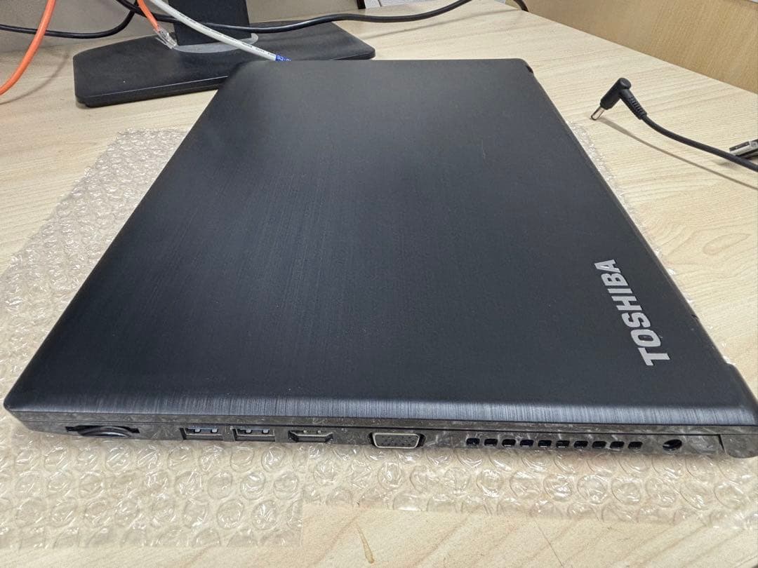 Windowsノート本体 TOSHIBA dynabook B65/DN i5-7300U SSD