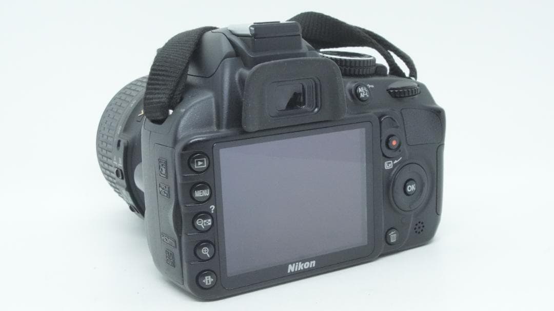 【C2114】 Nikon D3100 / AF-S 18-55 3.5-5.6