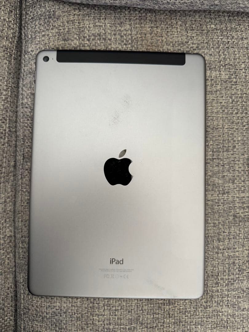 iPad air 2 16GB 本体