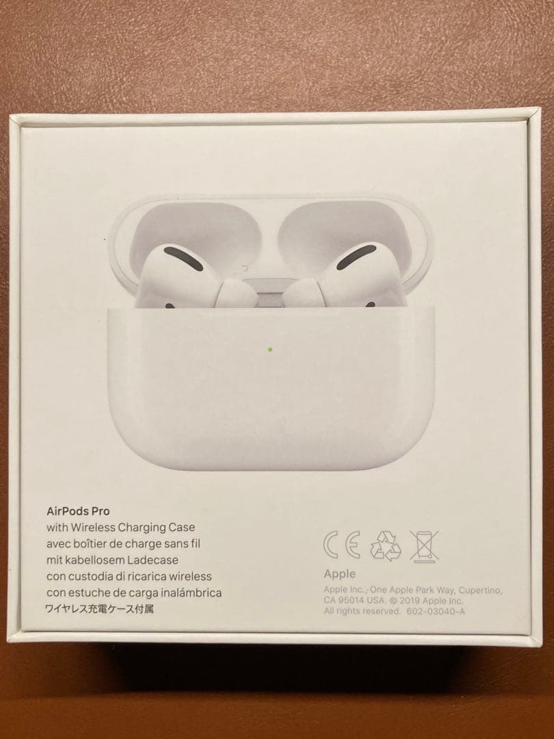 AirPods Pro (A2084) 本体 充電ケース付き