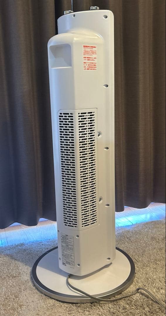 コイズミ 送風機能付ファンヒーター（KHF-1210）本体のみ