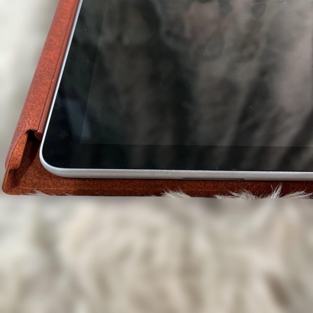 Surface Go2（1927）m3-8100Y 10.5インチ