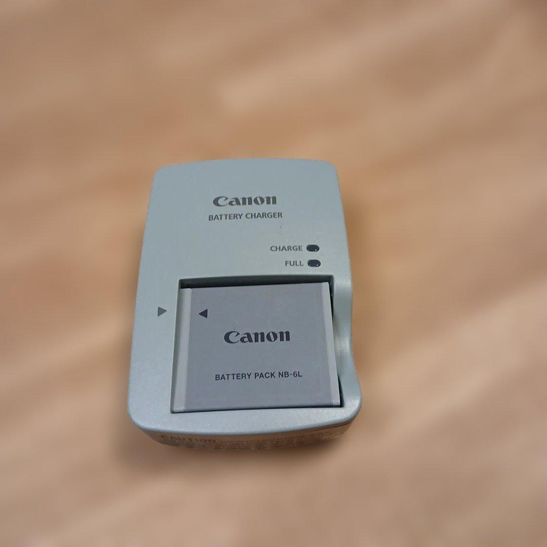 極美品 CANON IXY DIGITAL 930IS 動作 充電OK 付属品