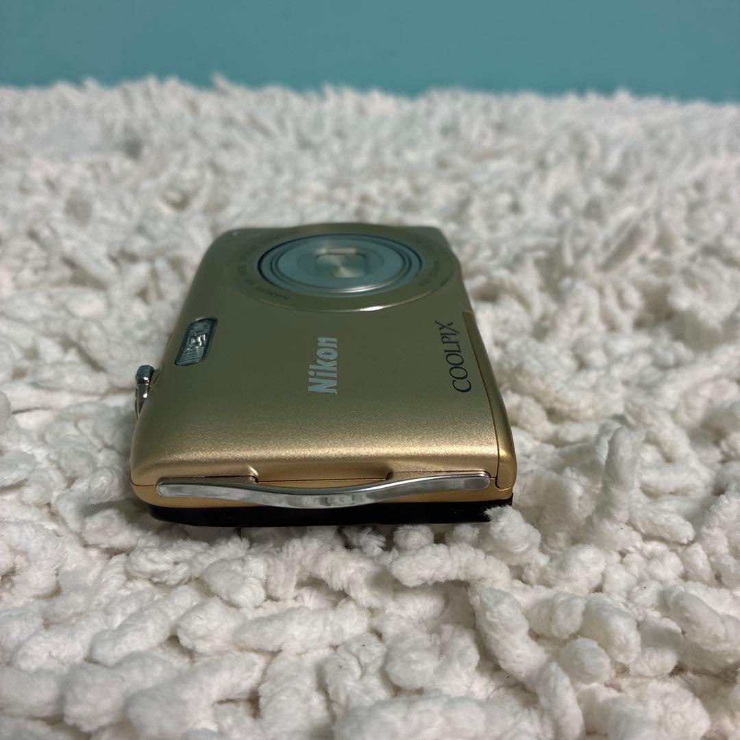 Nikon COOLPIX S3300 ニコン　ゴールド　動作確認済 人気カラー