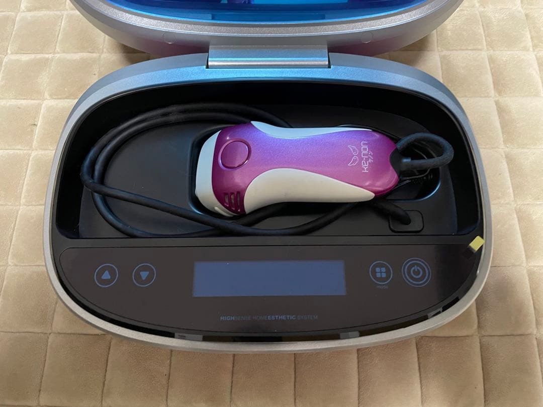 ケノン　脱毛器　ピンク