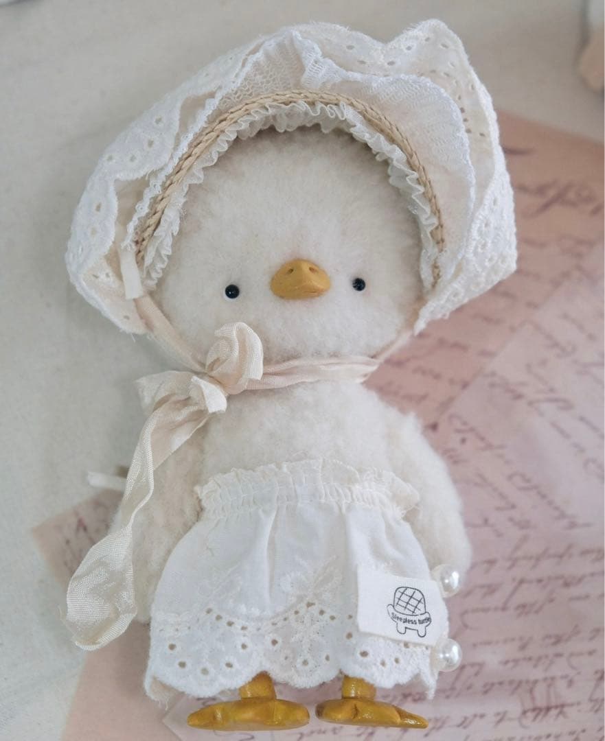 優しい白アヒルちゃん アーティストベア 海外作家様 ハンドメイド テディベア