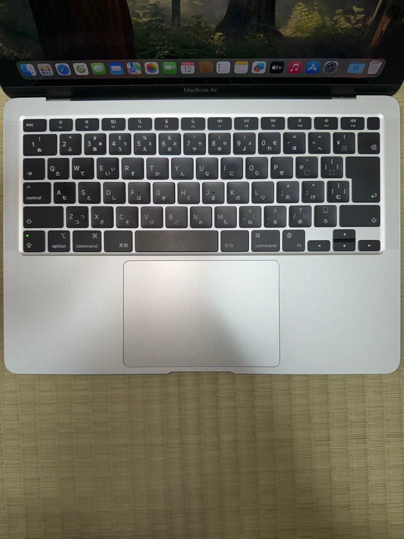 MacBook Air M1 2020 8/256美品 バッテリー96% 箱あり