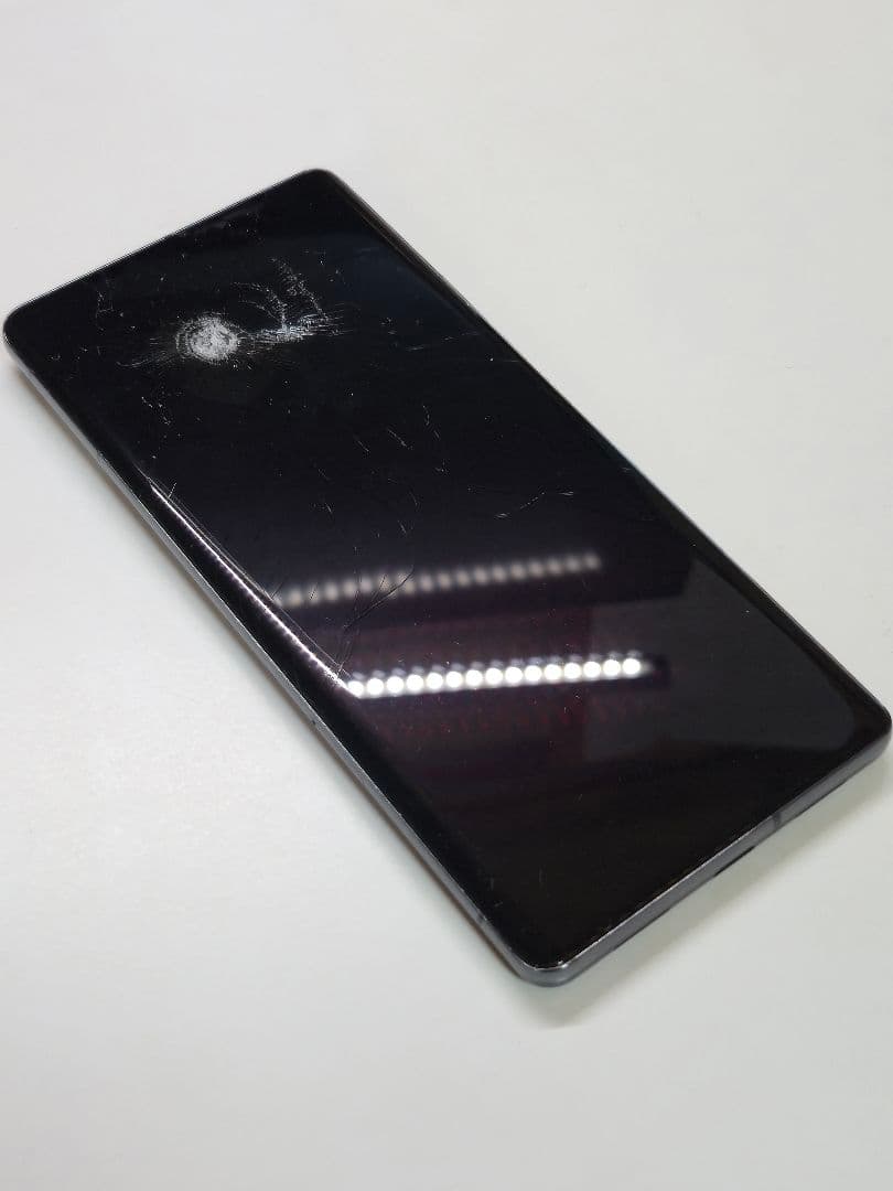 Google Pixel 7Pro 画面割れ
