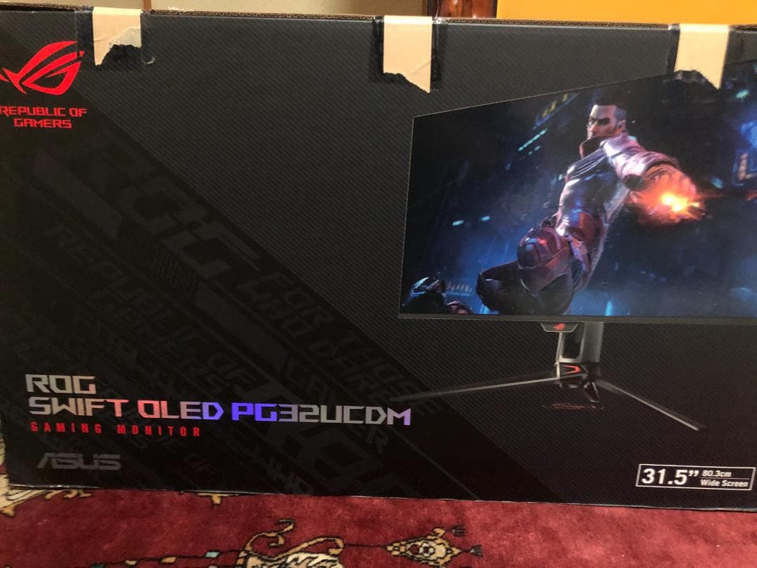 asus　ROG Swift OLED PG32UCDM　4k 240hz