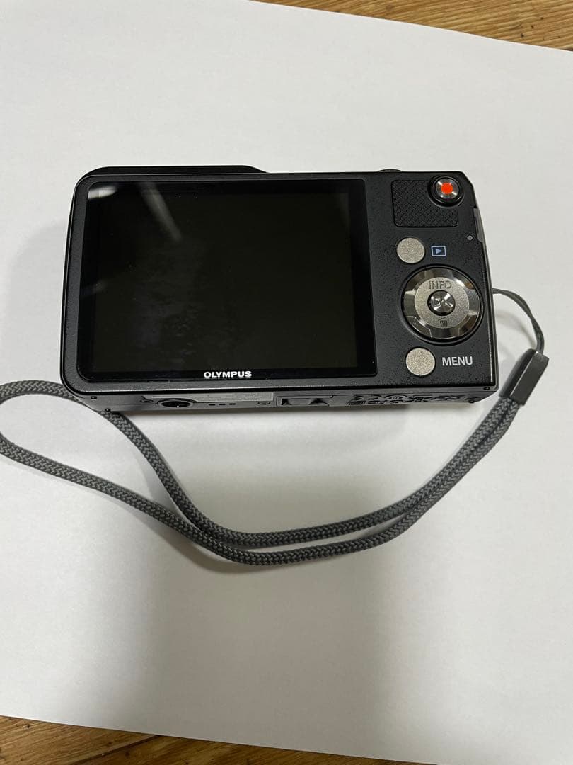 OLYMPUS VG-170 14メガピクセル コンパクトデジタルカメラ