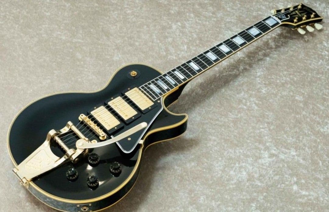 ギター Gibson Les Paul Custom 3PU bigsby