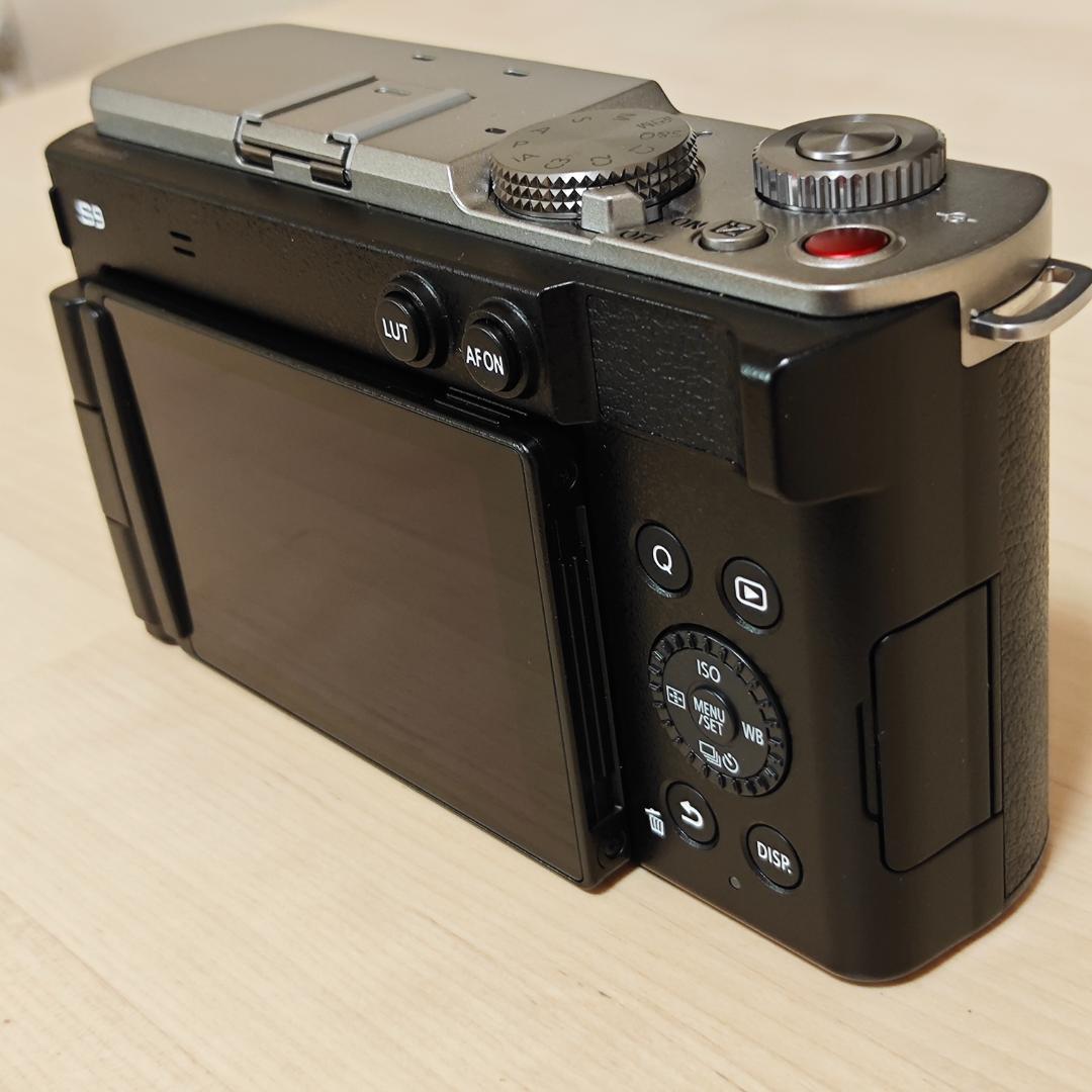 Panasonic Lumix S9 ミラーレスカメラ 本体