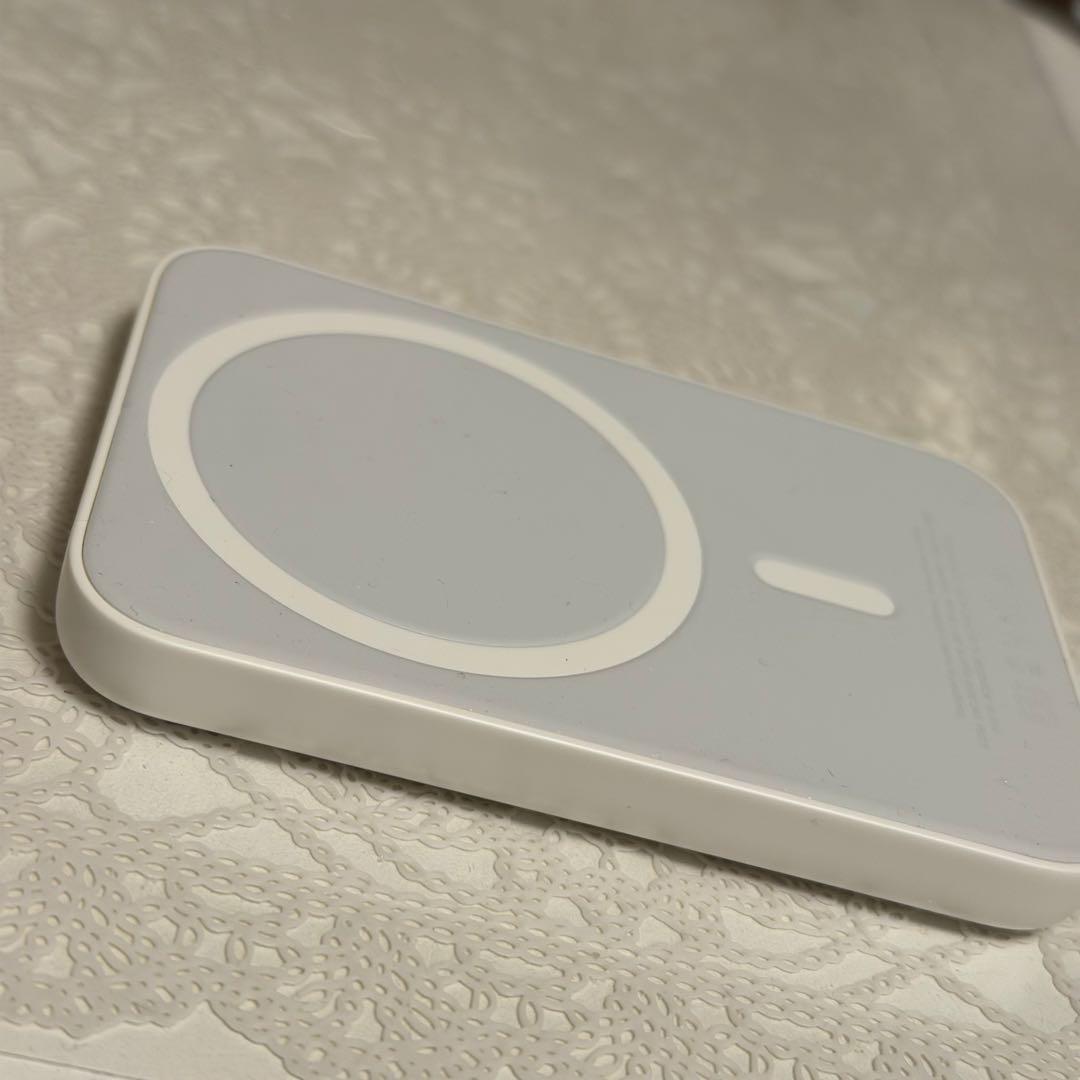 Apple ホワイト MagSafe モバ充