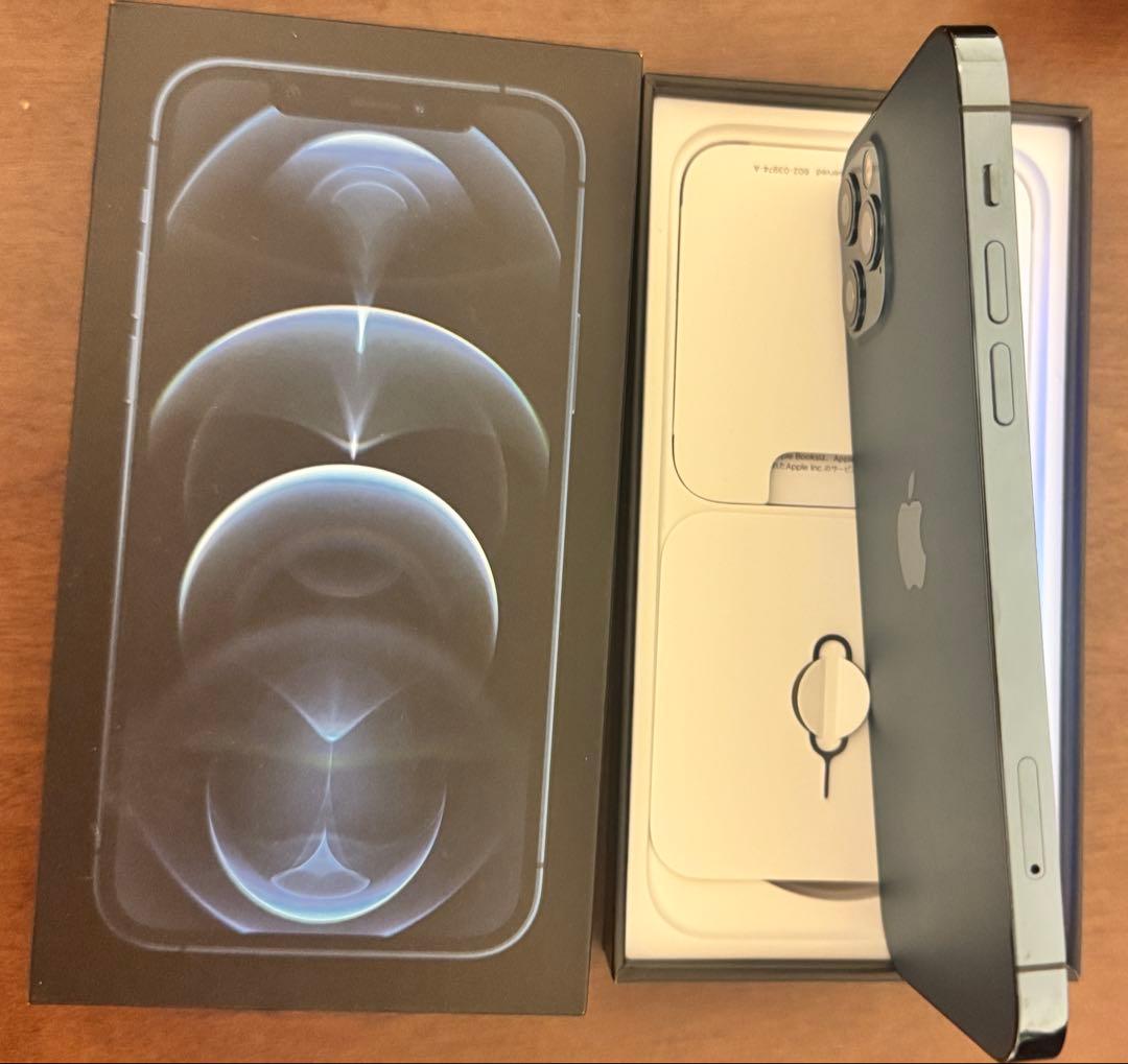 N*a様 美品Apple iPhone 12 Pro 128GB 傷なし