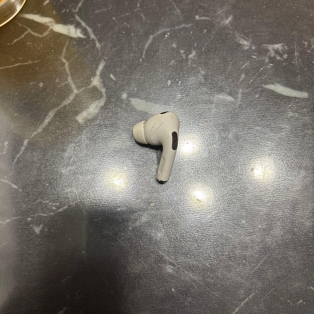 AirPods pro 第2世代左耳
