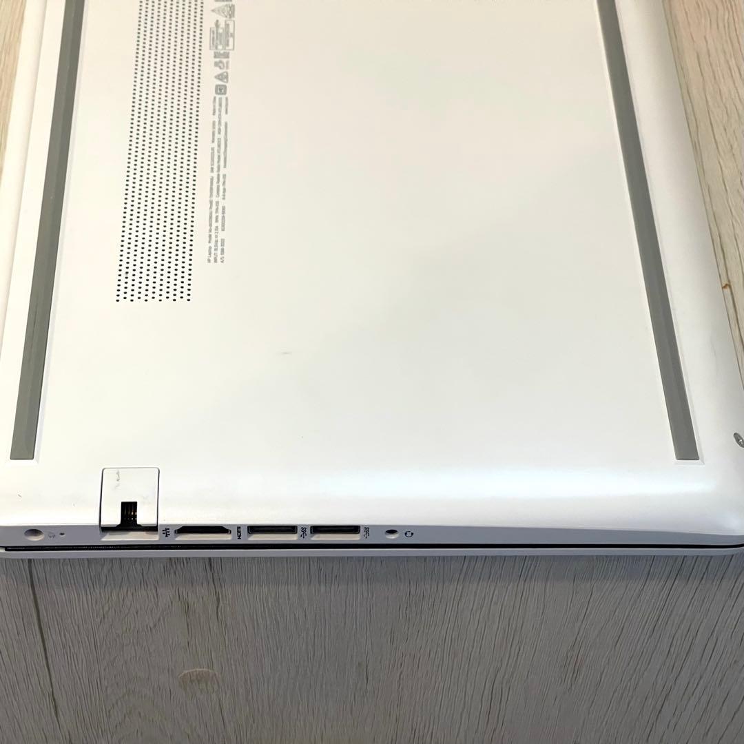 HP ノートPC 14s-dk0 A49125 128GB SSD