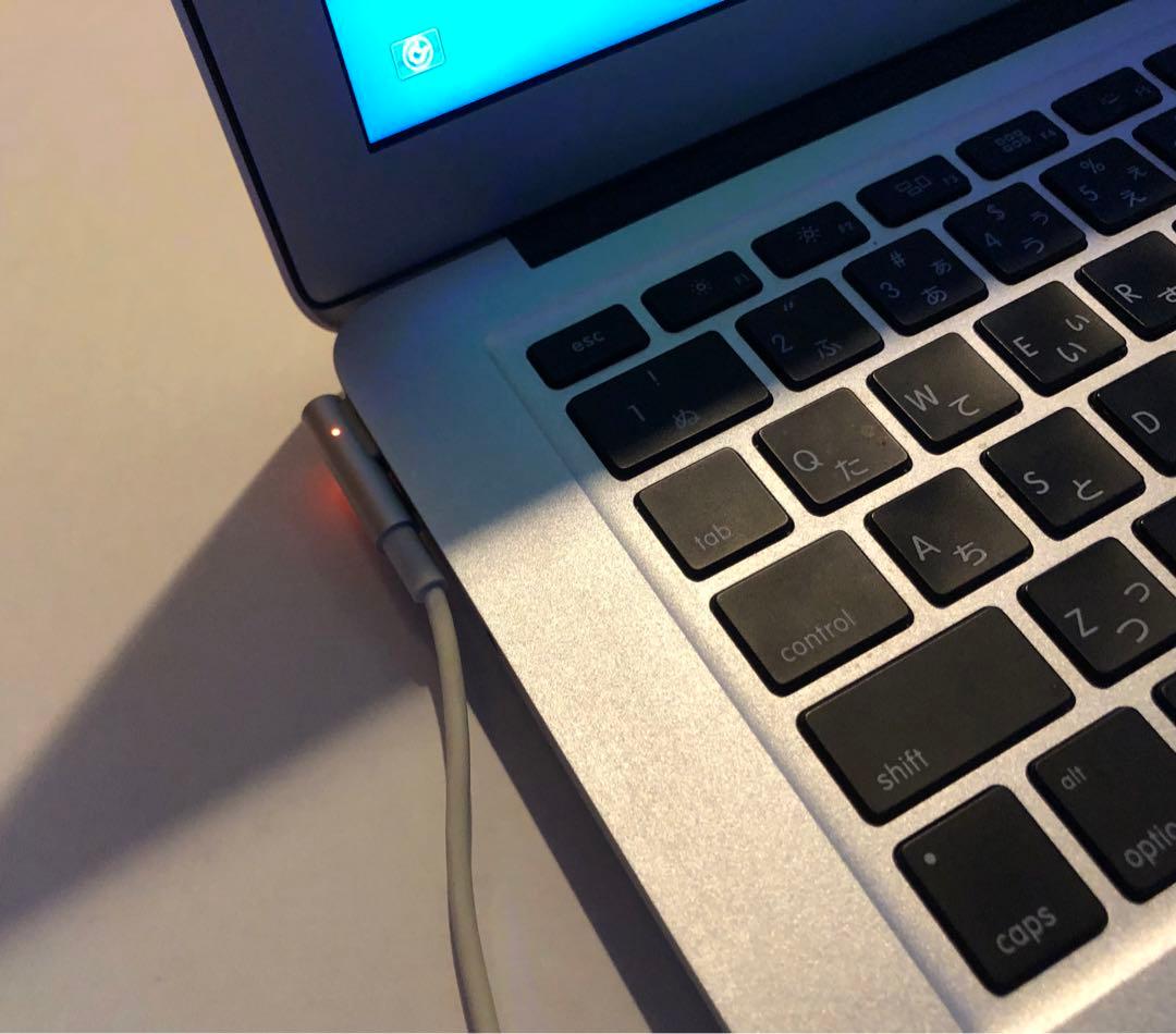 ジャンクMacBook Air 13インチ本体A1369Mid 2011