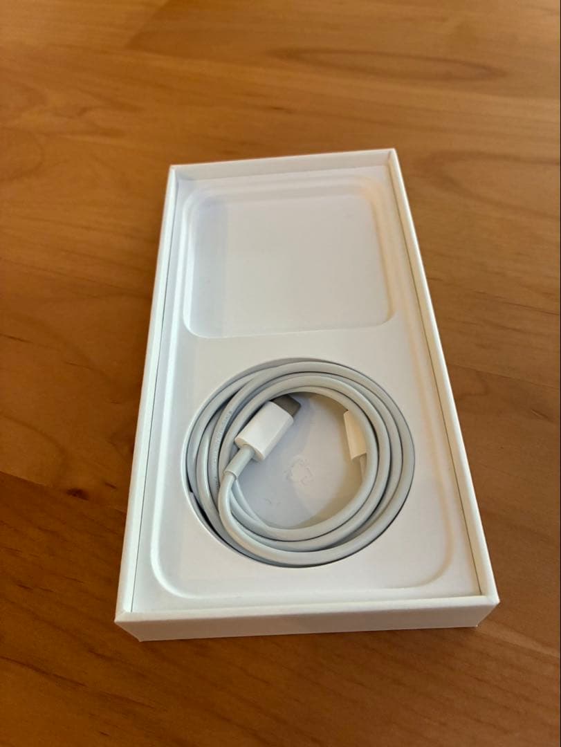 Apple iPhone 12 ブラック 本体 充電ケーブル付　箱付き