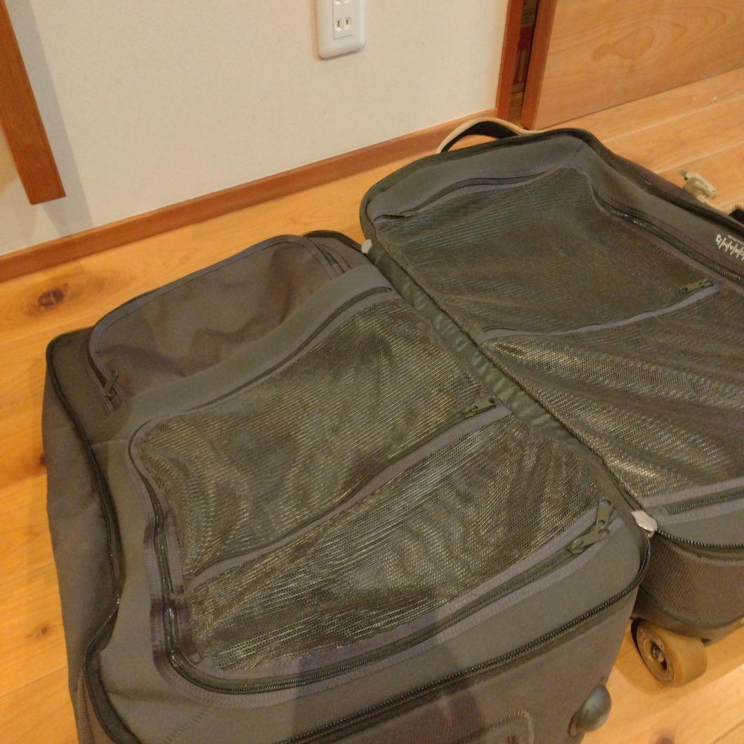 バートン BURTON キャリーバッグ　90L キャリーケース　コロコロ