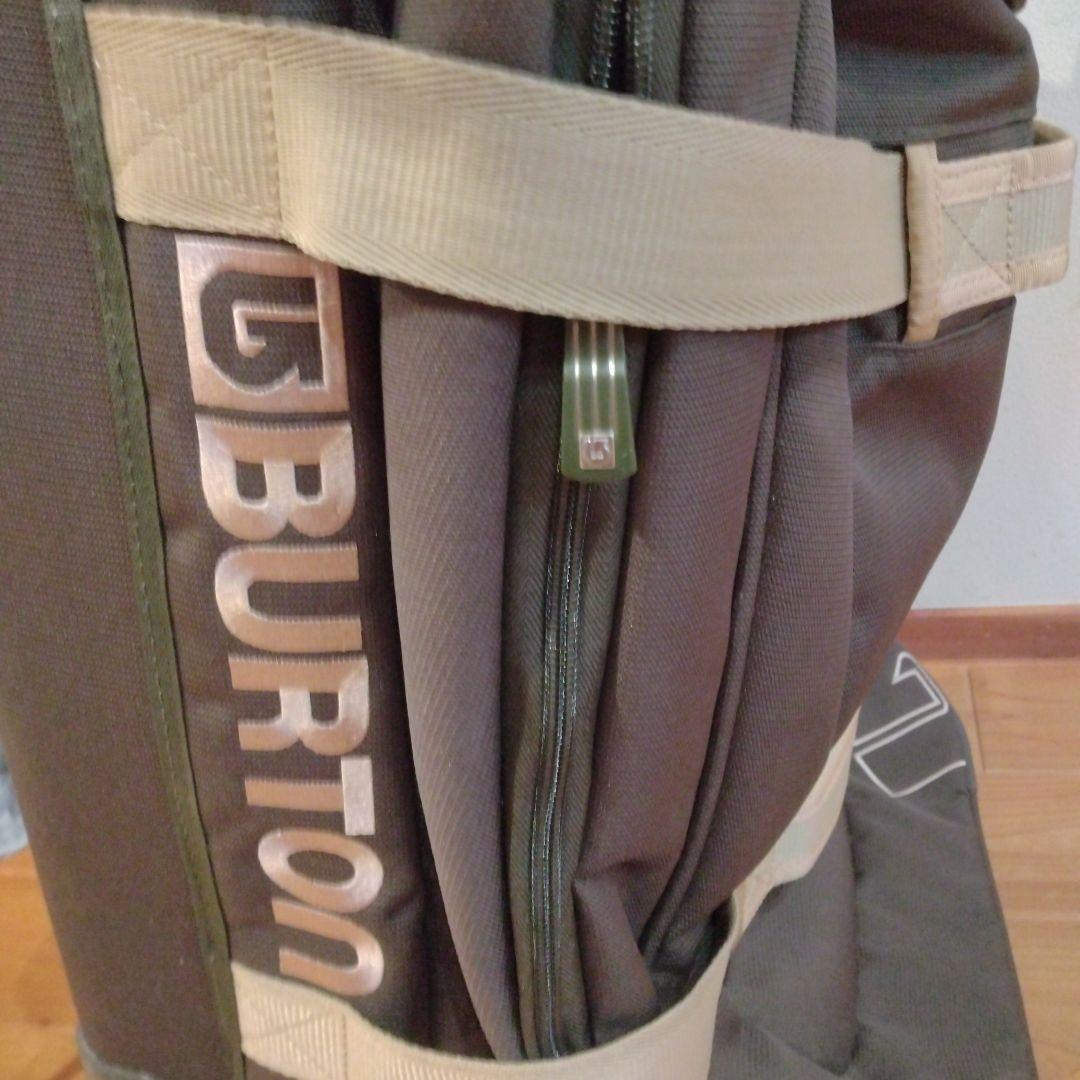 バートン BURTON キャリーバッグ　90L キャリーケース　コロコロ