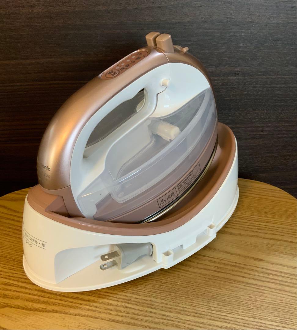 シ*バ様 Panasonicコードレス スチームアイロン カルル NI-WL70